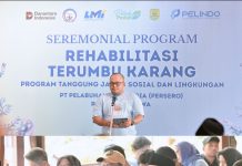 Resmikan Program Rehabilitasi Terumbu Karang di Pantai Mutiara Trenggalek